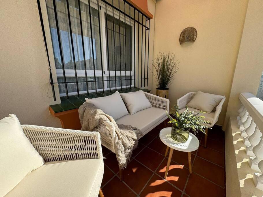 Nuevo Torrox Deluxe Beach & Piscina Bagian luar foto
